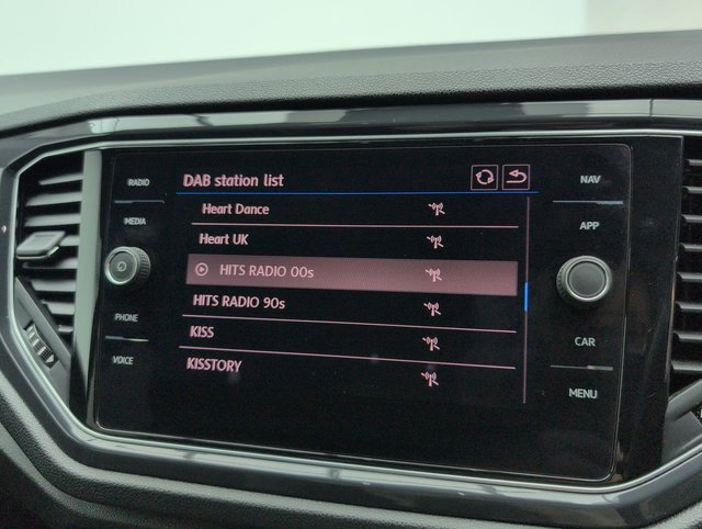 USED 2018 18 Volkswagen T-Roc 1.5 TSI Evo R-Line Suv 5dr Petrol Manual Euro 6 (s/S) (150 Ps) - Sat Nav, Privacy, Sensors