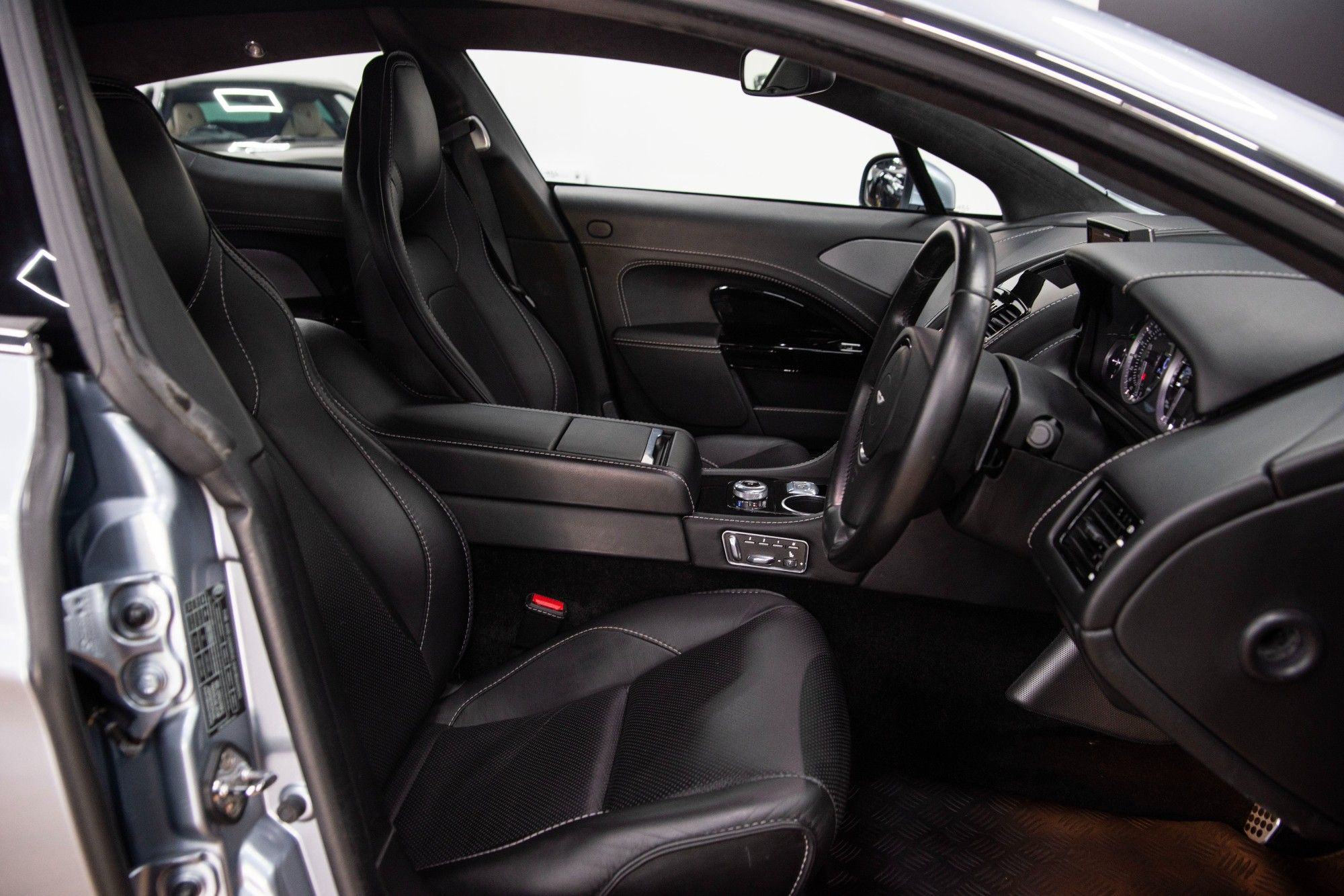 USED 2015 65 ASTON MARTIN RAPIDE S 6.0 V12 S  