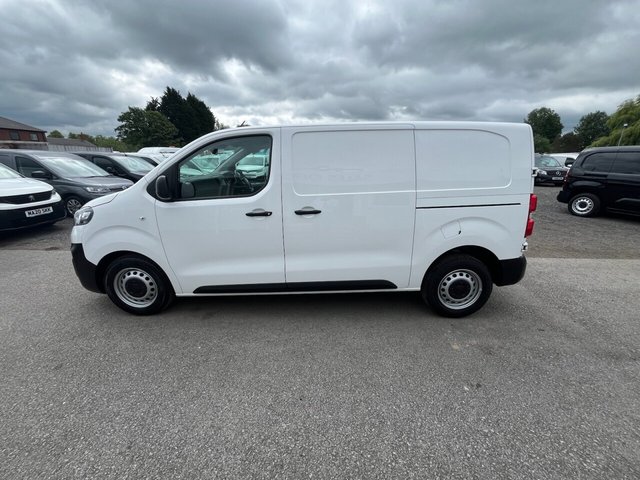 View our VAUXHALL VIVARO