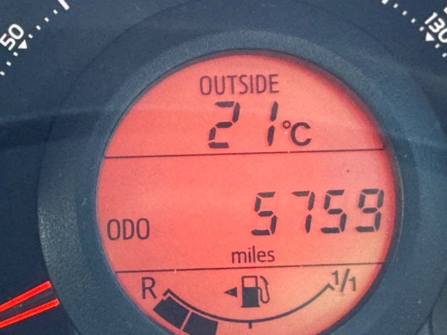 2021 Citroen C1 1L Shine 5dr - Photo 3