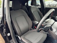 USED 2022 22 FORD PUMA 1.0T EcoBoost MHEV ST-Line SUV Agate Black Petrol Hybrid DCT Euro 6 (s/s) (125 ps) AUTOMATIC MILD HYBRID PUMA WITH SAT NAV CARPLAY AUTO FOLD-IN DOOR MIRRORS 17inch ALLOYS PRIVACY GLASS