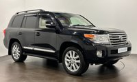 USED 2014 14 TOYOTA LAND CRUISER 4.5 D-4D V8 SUV 5dr Diesel Auto 4WD Euro 5 (268 ps) Complete Toyota UK  Service and Maintenance Record
