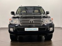 USED 2014 14 TOYOTA LAND CRUISER 4.5 D-4D V8 SUV 5dr Diesel Auto 4WD Euro 5 (268 ps) Complete Toyota UK  Service and Maintenance Record