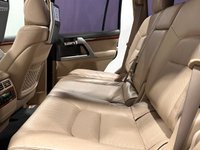 USED 2014 14 TOYOTA LAND CRUISER 4.5 D-4D V8 SUV 5dr Diesel Auto 4WD Euro 5 (268 ps) Complete Toyota UK  Service and Maintenance Record