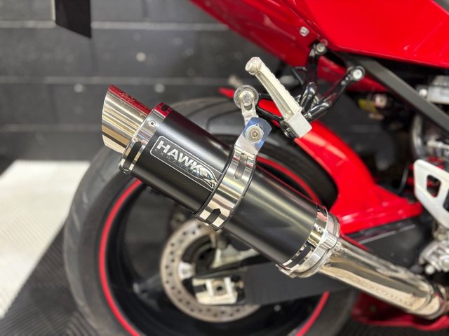 View our TRIUMPH DAYTONA 600
