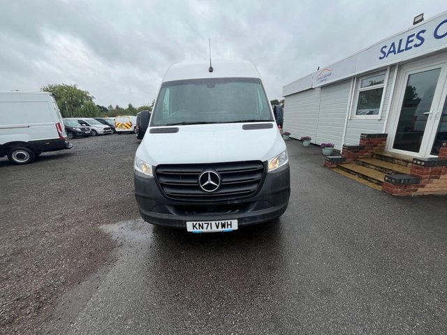 View our MERCEDES-BENZ SPRINTER
