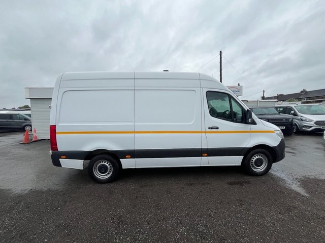 View our MERCEDES-BENZ SPRINTER