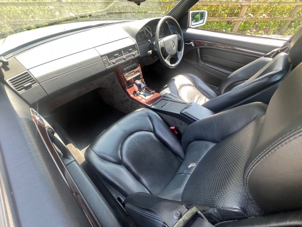 USED 1996 P MERCEDES-BENZ SL 320 Limited Edition // 3.2 (231 bhp) // Convertible // Petrol // Automatic // px swap 