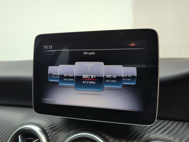 USED 2018 P Mercedes-Benz A Class 1.5 A180d Amg Line Hatchback 5dr Diesel Manual Euro 6 (s/S) (109 Ps) Cruise Control+reversing Camera