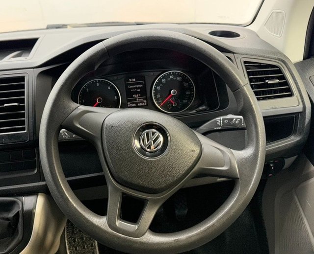 2018 VOLKSWAGEN TRANSPORTER - Photo 10