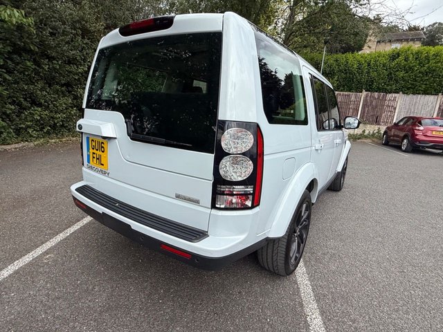 2016 Land Rover Discovery 4 3L Landmark 5dr - Photo 10