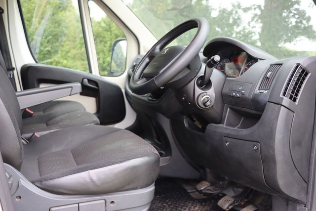 2017 PEUGEOT BOXER - Photo 9