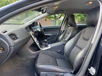 USED 2016 16 VOLVO V60 2.0 D3 SE Nav Estate 5dr Diesel Manual Euro 6 (s/s) (150 ps) 