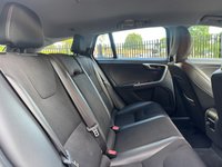 USED 2016 16 VOLVO V60 2.0 D3 SE Nav Estate 5dr Diesel Manual Euro 6 (s/s) (150 ps) 