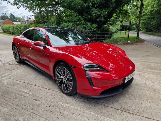 2021 21 Porsche Taycan Performance Plus 93.4kWh Saloon 4dr Electric Auto RWD (476 ps)
