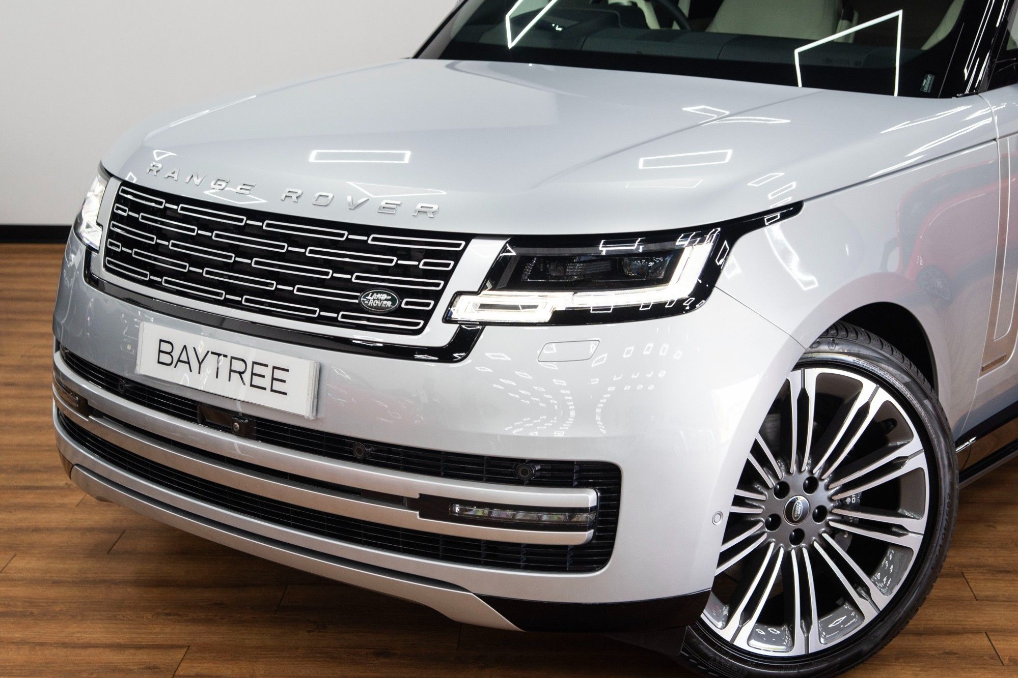 USED 2023 73 LAND ROVER RANGE ROVER 3.0 P400 MHEV Autobiography  