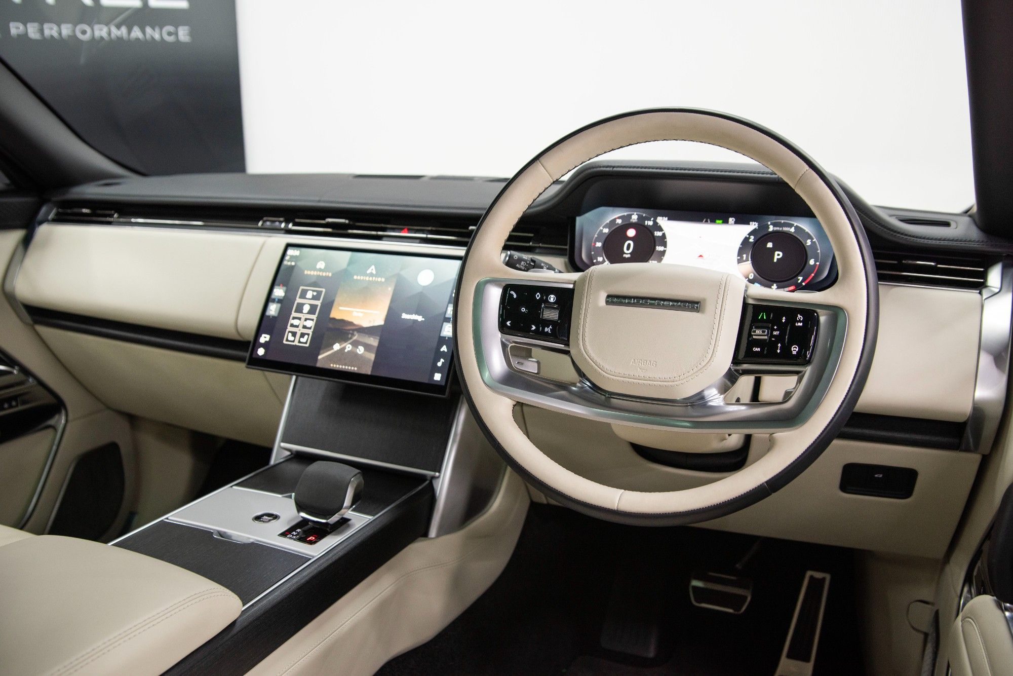 USED 2023 73 LAND ROVER RANGE ROVER 3.0 P400 MHEV Autobiography  