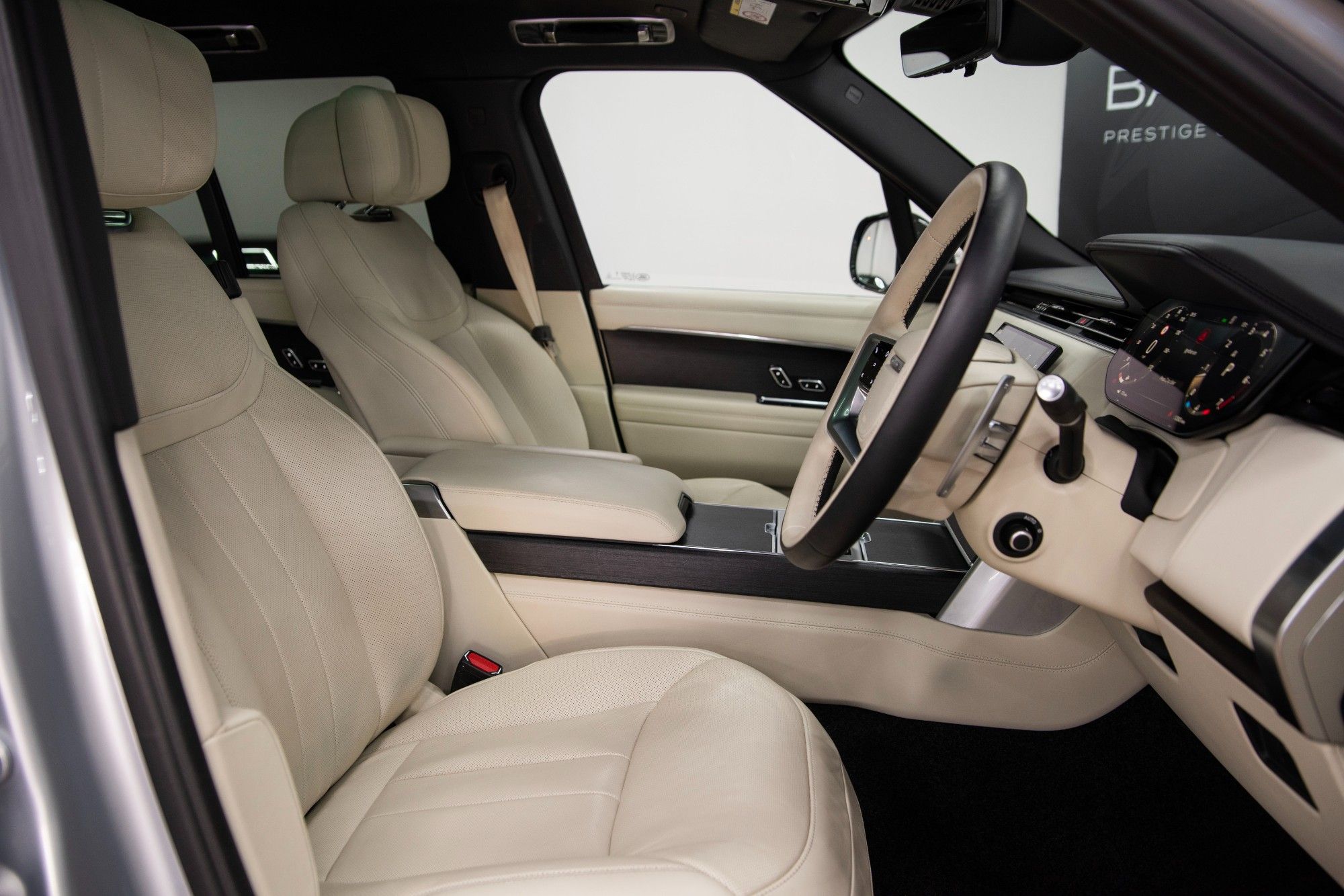 USED 2023 73 LAND ROVER RANGE ROVER 3.0 P400 MHEV Autobiography  