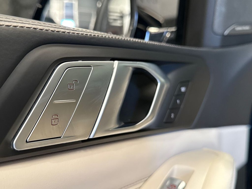USED 2019 69 BMW X7 3.0 M50d SUV 5dr Diesel Auto xDrive Euro 6 (s/s) (400 ps) &pound;10k OPTIONS | AIRLINE SEATING