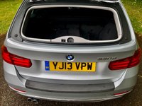 USED 2013 13 BMW 3 SERIES 3.0 330d Luxury Touring 5dr Diesel Auto Euro 5 (s/s) (258 ps) ONLY 43,500 MILES WITH 1 RETIRED GENT OWNER SINCE 2014\\\FRONT-REAR PARK ASSIST\\\FULL BLACK LEATHER///BLUETOOTH///ALLOYS//CLIMATE//CRUISE//STUNNING SERVICE HISTORY// (258 ps) ONLY 43,500 MILES WITH 1 RETIRED GENT OWNER SINCE 2014\FRONT-REAR PARK ASSIST\FULL BLACK LEATHER///BLUETOOTH///ALLOYS//CLIMATE//CRUISE//STUNNING SERVICE HISTORY