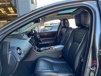 USED 2015 65 JAGUAR XJ 3.0d V6 Portfolio Saloon 4dr Diesel Auto Euro 6 (s/s) (300 ps) 