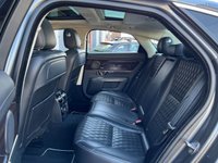USED 2015 65 JAGUAR XJ 3.0d V6 Portfolio Saloon 4dr Diesel Auto Euro 6 (s/s) (300 ps) 