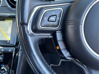 USED 2015 65 JAGUAR XJ 3.0d V6 Portfolio Saloon 4dr Diesel Auto Euro 6 (s/s) (300 ps) 