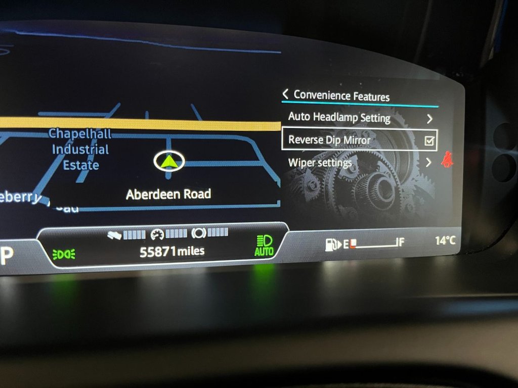 USED 2015 65 JAGUAR XJ 3.0d V6 Portfolio Saloon 4dr Diesel Auto Euro 6 (s/s) (300 ps) 