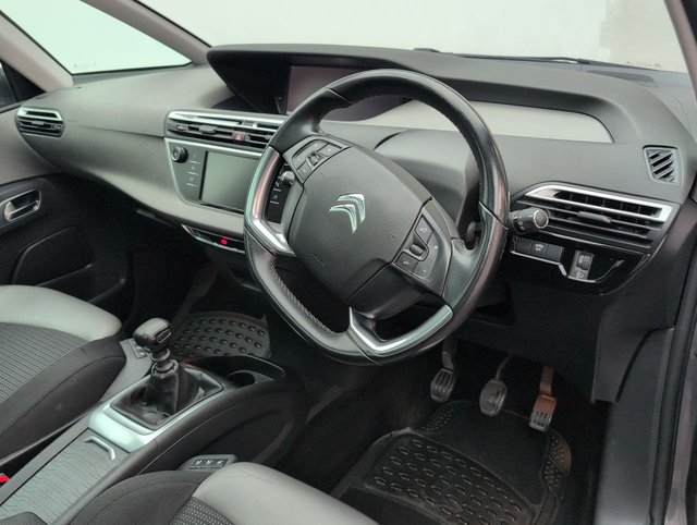 USED 2019 Citroen C4 Spacetourer 1.2 Puretech Flair MPV 5dr Petrol Manual Euro 6 (s/S) (130 Ps) Parking Sensors+panoramic Sunroof