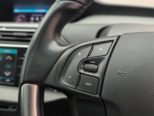 USED 2019 Citroen C4 Spacetourer 1.2 Puretech Flair MPV 5dr Petrol Manual Euro 6 (s/S) (130 Ps) Parking Sensors+panoramic Sunroof
