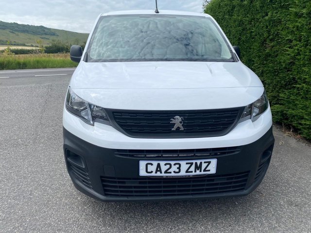 2023 PEUGEOT PARTNER - Photo 3