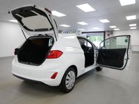 USED 2020 20 FORD FIESTA VAN 1.5 TDCI 85 BHP 3DR ( AIR CON / SAT NAV ! ) 1 OWNER | AIR CON | FACTORY SAT NAV !