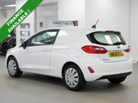USED 2020 20 FORD FIESTA VAN 1.5 TDCI 85 BHP 3DR ( AIR CON / SAT NAV ! ) 1 OWNER | AIR CON | FACTORY SAT NAV !