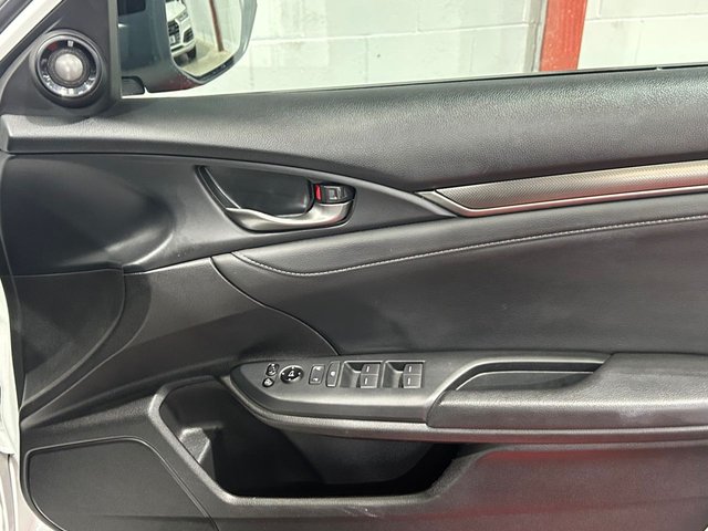 2017 HONDA CIVIC 1.0 VTEC Turbo EX Hatchback 5dr Petrol Manual Euro 6 (s/s) (129 ps) - Photo 10