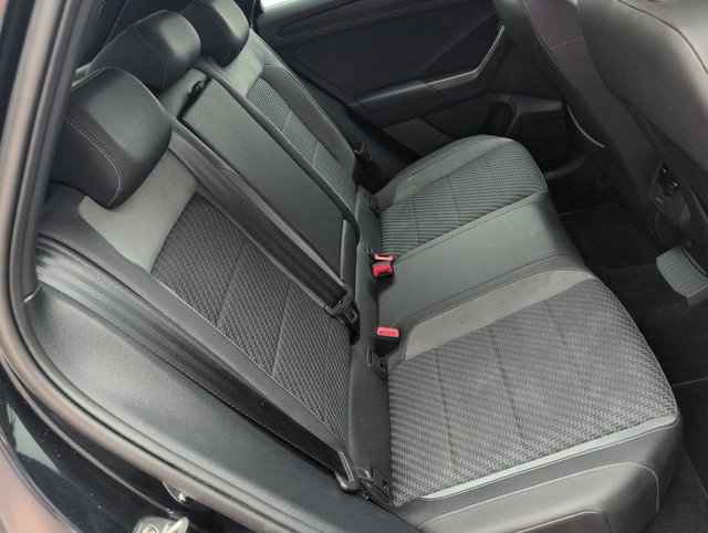 USED 2019 69 Volkswagen T-Roc 1.5 TSI Gpf Evo R-Line Suv 5dr Petrol DSg Euro 6 (s/S) (150 Ps) - Sat Nav + Climate Control