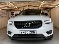 USED 2020 70 VOLVO XC40 1.5 T3 R-Design SUV 5dr Petrol Manual Euro 6 (s/s) (163 ps)+1 OWNER FROM NEW+2 KEYS+FSH+MEDIA+BLUETOOTH+NAVIGATION+PARK CONTROL+PRIVACY+HALF LEATHER SEATS+18 INCH ALLOYS 2 KEYS+1 OWNER FROM NEW+FSH+HALF LEATHER SEATS+18" ALLOYS+MEDIA+BLUETOOTH+PRIVACY+CLIMATE+NAV+BLUETOOTH+USB+AUX+DAB+PARKING SENSORS+CRUISE+HPI CLEAR