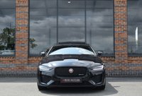 USED 2019 19 JAGUAR XE 2.0 P250i R-Dynamic SE Saloon 4dr Petrol Auto Euro 6 (s/s) (250 ps) PAN ROOF / BLACK PACK / MATRIX