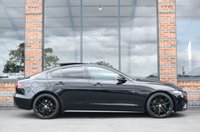 USED 2019 19 JAGUAR XE 2.0 P250i R-Dynamic SE Saloon 4dr Petrol Auto Euro 6 (s/s) (250 ps) PAN ROOF / BLACK PACK / MATRIX
