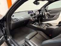 USED 2017 67 BMW M2 3.0i Coupe 2dr Petrol DCT Euro 6 (s/s) (370 ps) Electric Seats | HK | Carbon