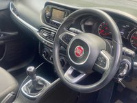 USED 2017 66 FIAT TIPO 1.3 MultiJetII Easy Plus Estate 5dr Diesel Manual Euro 6 (s/s) (95 ps) ....Satnav.....Reverse Camera