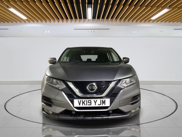 2019 Nissan Qashqai 1.3L Acenta Premium 5dr - Photo 2