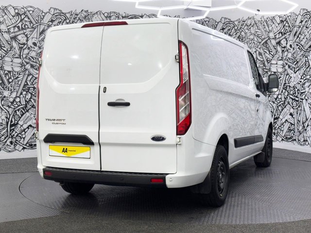 2021 Ford Transit Custom 2L Trend 5dr - Photo 11