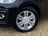 USED 2017 17 VOLKSWAGEN UP! 1.0 Tsi High up! Hatchback 5dr Petrol Manual  (90 ps) 