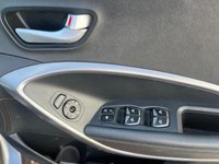 USED 2015 65 HYUNDAI SANTA FE 2.2 CRDi Premium SUV 5dr Diesel Manual 4WD Euro 5 (7 seat) (194 bhp) 