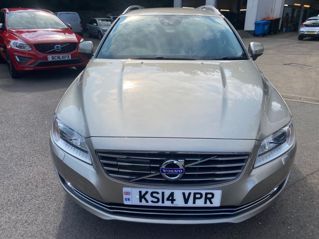 USED 2014 14 VOLVO V70 2.4 D5 SE Lux Estate 5dr Diesel Geartronic Euro 5 (215 ps) DRIVERS SUPPORT PACK / FAMILY PACK