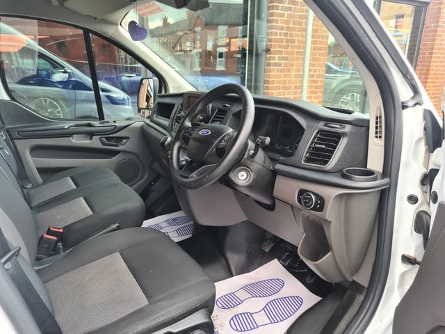 2021 Ford Transit Custom 2L Leader 5dr - Photo 8