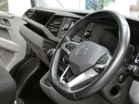 USED 2021 21 VOLKSWAGEN TRANSPORTER SHUTTLE 2.0 TDI SE Minibus Double Cab 5dr Diesel DSG LWB Euro 6 (s/s) (150 ps) 8 SEAT ANDROID APPLE CARPLAY AIR CON CRUISE CONTROL PARKING SENSORS 1 OWNER EXCELLENT SERVICE HISTORY WARRANTY
