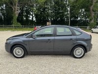 USED 2010 60 FORD FOCUS 1.6 Titanium Hatchback 5dr Petrol Manual (159 g/km, 99 bhp) FULL FORD SERVICE HISTORY