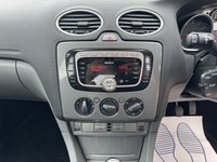 USED 2010 60 FORD FOCUS 1.6 Titanium Hatchback 5dr Petrol Manual (159 g/km, 99 bhp) FULL FORD SERVICE HISTORY