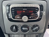 USED 2010 60 FORD FOCUS 1.6 Titanium Hatchback 5dr Petrol Manual (159 g/km, 99 bhp) FULL FORD SERVICE HISTORY